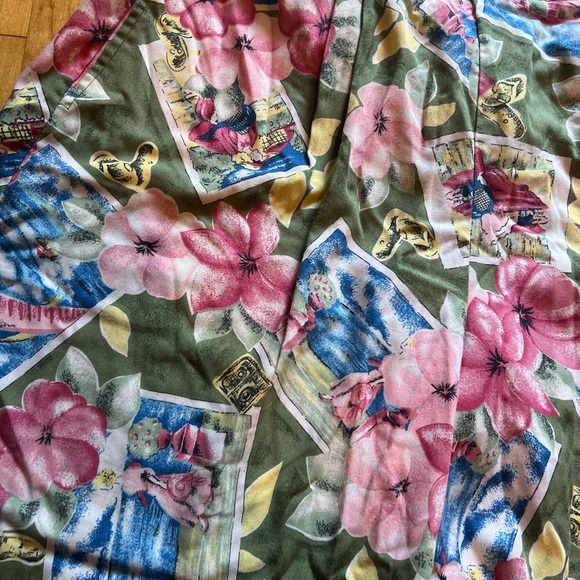 Vintage floral shorts Fits S-M - Picture 3 of 7
